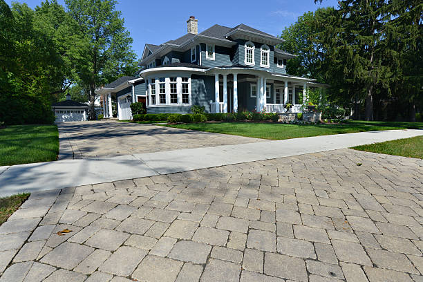 Professional Driveway Pavers in Coralville, IA